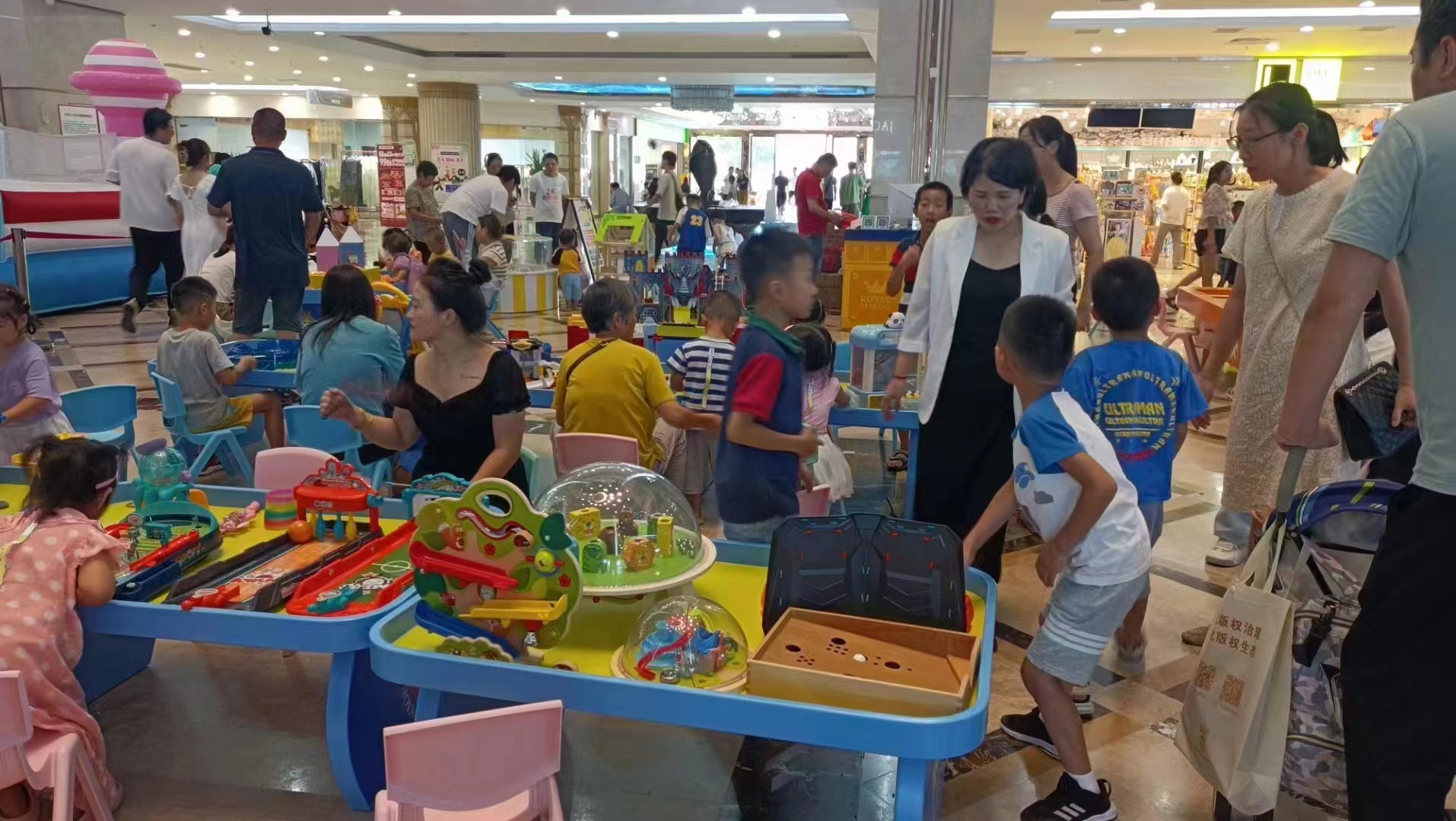 加盟店11